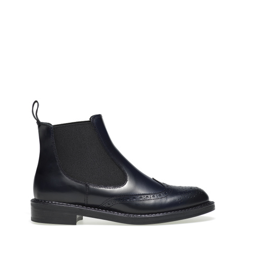 Semi-glossy leather Chelsea boots with wing-tip design - Frau Shoes | Official Online Shop