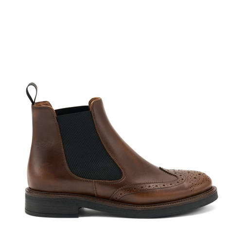 Brushed-finish leather Chelsea boots with wing-tip design - Frau Shoes | Official Online Shop