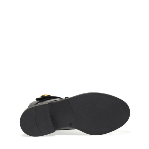 Anfibio con dettaglio piercing e suola over - Frau Shoes | Official Online Shop
