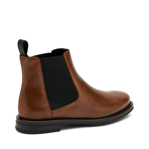 Plain leather Chelsea boots with shaded finish - Frau Shoes | Official Online Shop