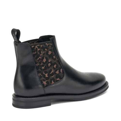 Leather Chelsea boots with textured elastic - Frau Shoes | Official Online Shop