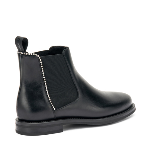 Beatles in pelle con borchiette - Frau Shoes | Official Online Shop