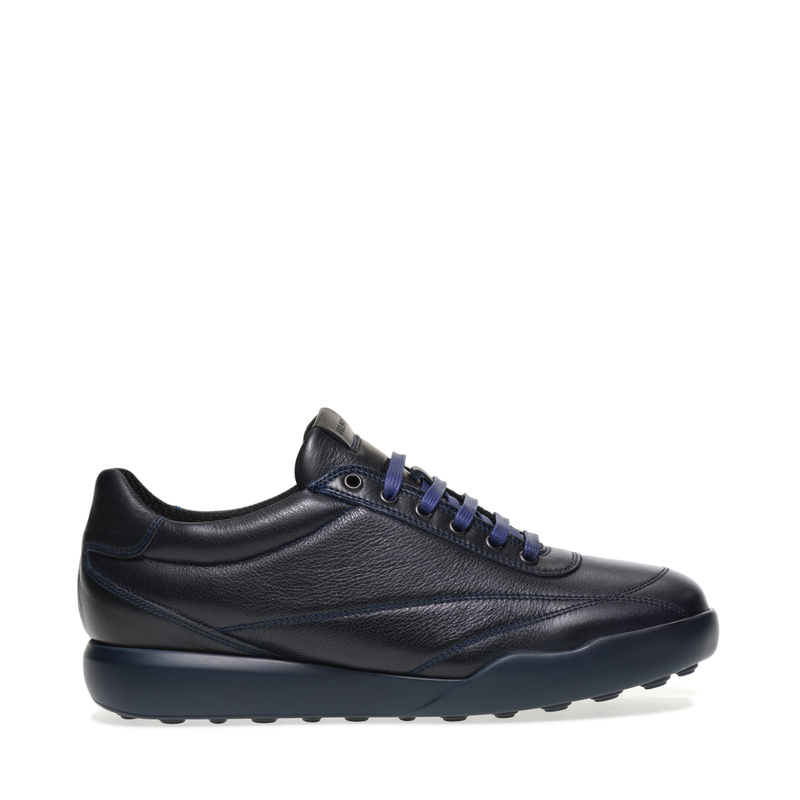 Leather city sneakers with ultra-light XL® sole - Sneakers | Frau Shoes | Official Online Shop
