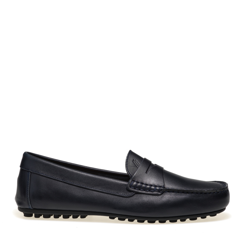 Leather driving shoes with clasp detail - Boat shoes | Frau Shoes | Official Online Shop