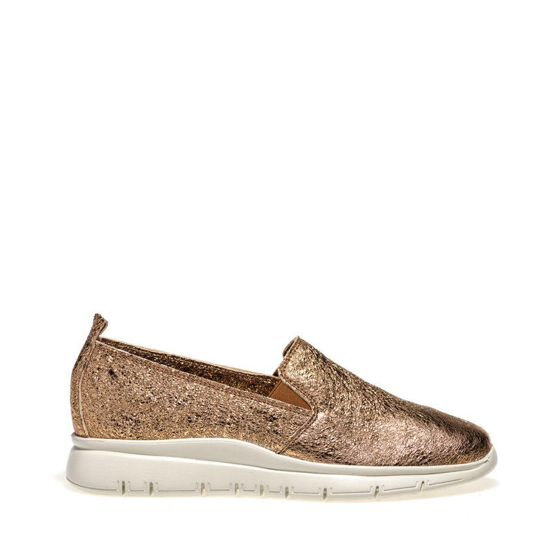 Slip-on sporty in pelle laminata craccata | Frau Shoes | Official Online Shop