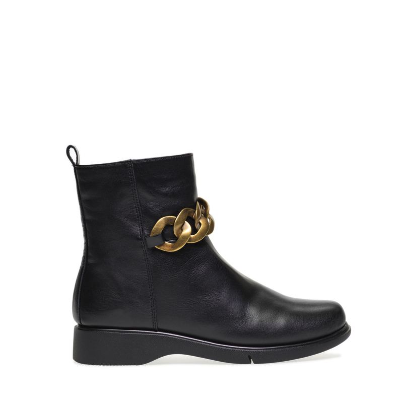 Comfortable leather ankle boots with chain detail | Frau Shoes | Official Online Shop