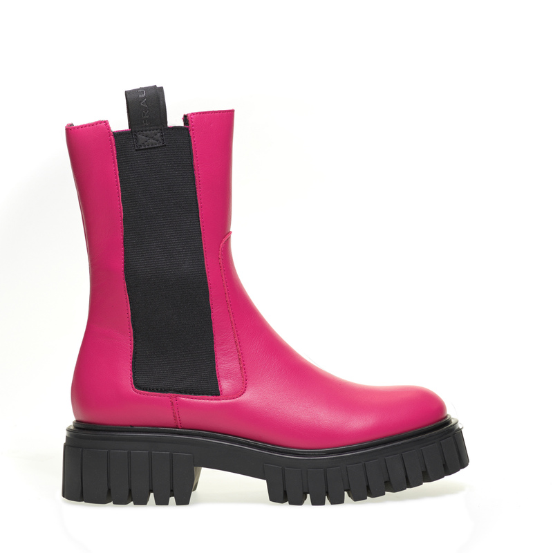 High Chelsea boots with track sole - Woman | Frau Shoes | Official Online Shop