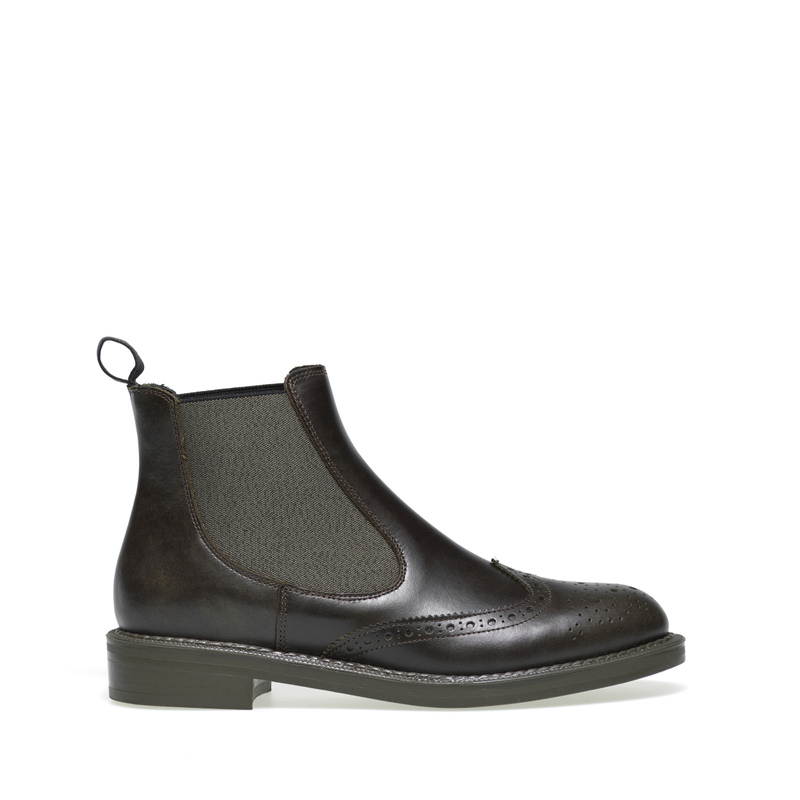 Colour-block Chelsea boots with wing-tip detail | Frau Shoes | Official Online Shop