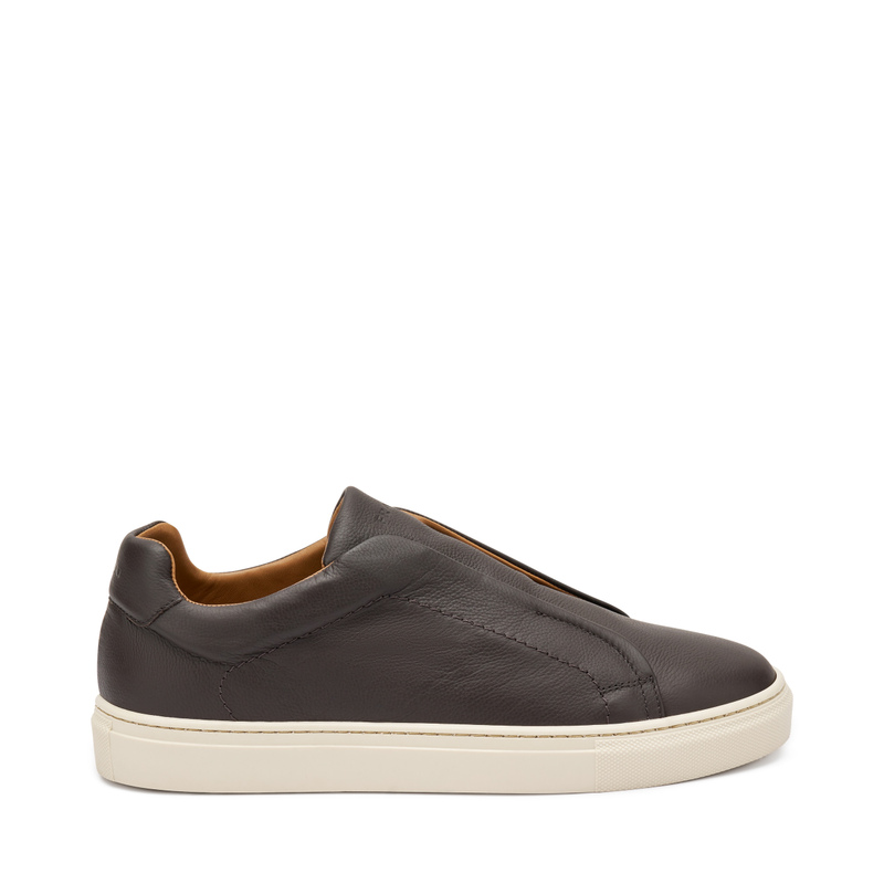Urbaner Slip-On aus Leder | Frau Shoes | Official Online Shop