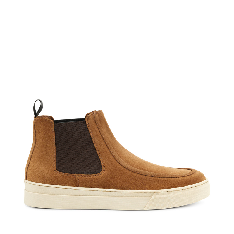 Suede Chelsea boots with apron toe - F / W 2023 | Man's Collection | Frau Shoes | Official Online Shop