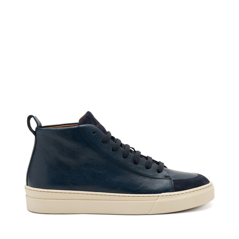 Urbaner Desert-Boot aus gewalktem Leder | Frau Shoes | Official Online Shop