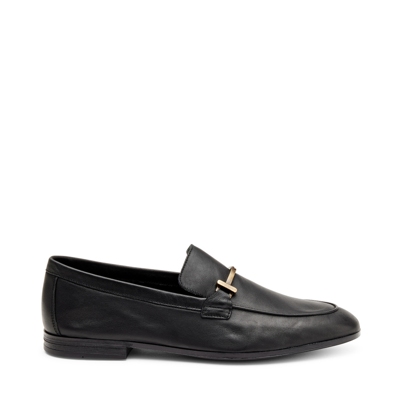 Schmaler Mokassin aus Leder mit Spange - Classic Chic | Frau Shoes | Official Online Shop