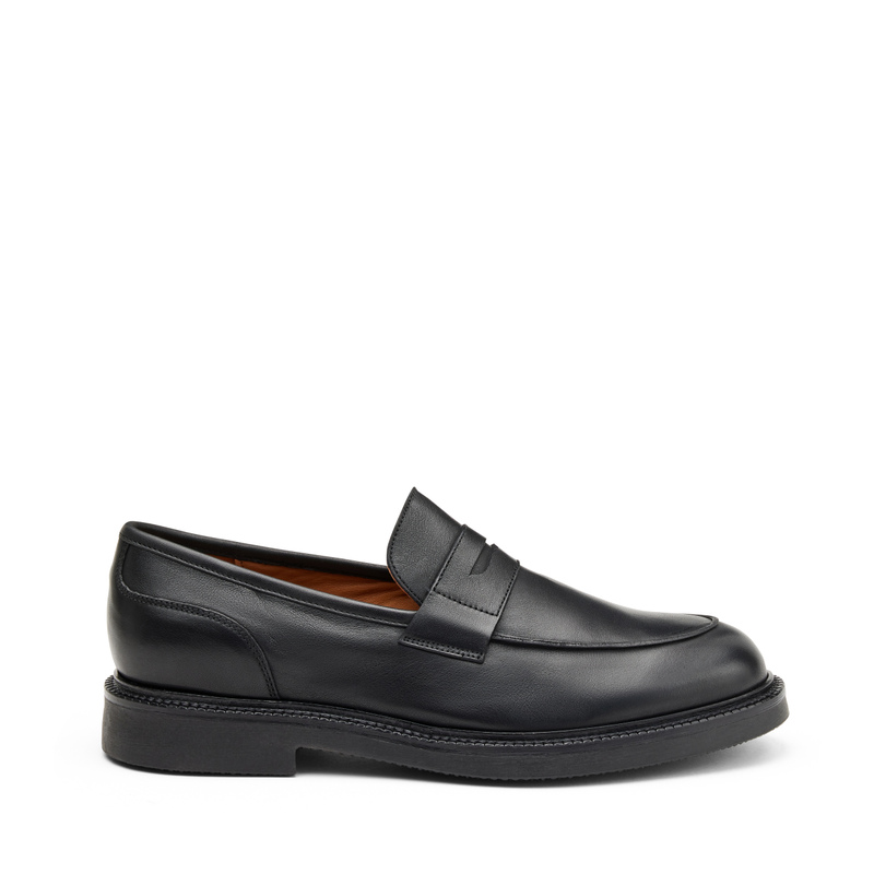 Mokassin aus Leder | Frau Shoes | Official Online Shop