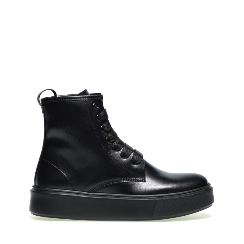 Leather combat boots wool-effect laces - Color Block | Frau Shoes | Official Online Shop