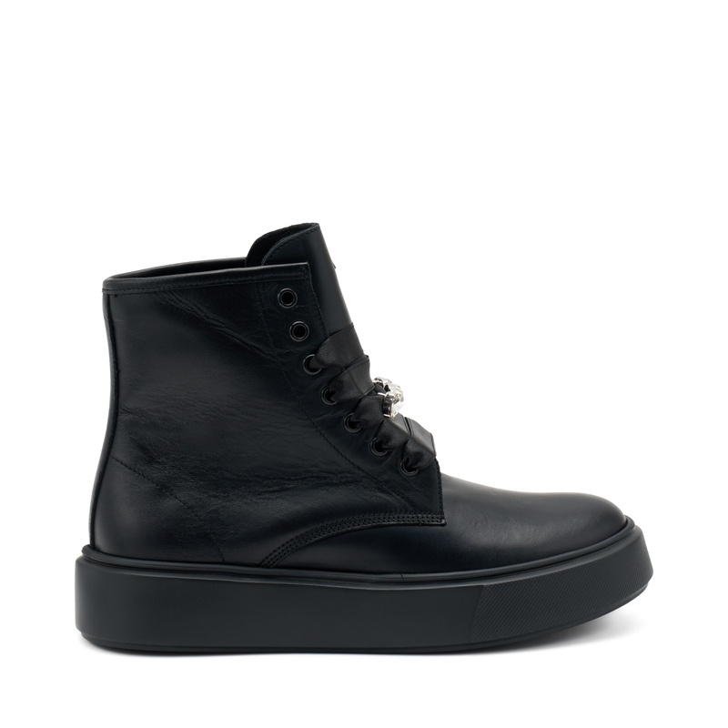 Leather combat boots with accessory | Frau Shoes | Official Online Shop