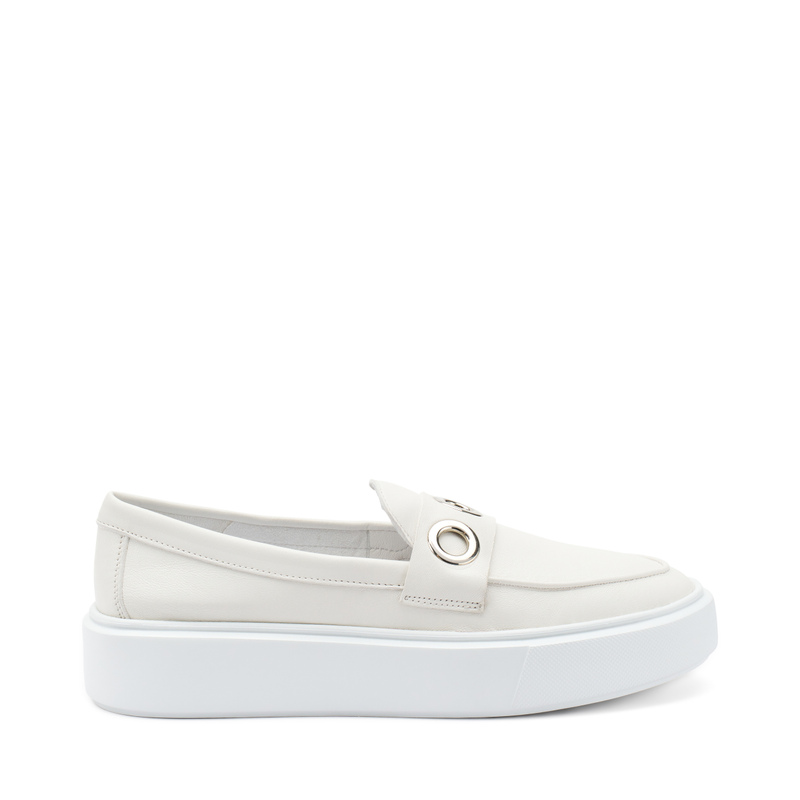 Slip-On aus Leder mit Ösen | Frau Shoes | Official Online Shop