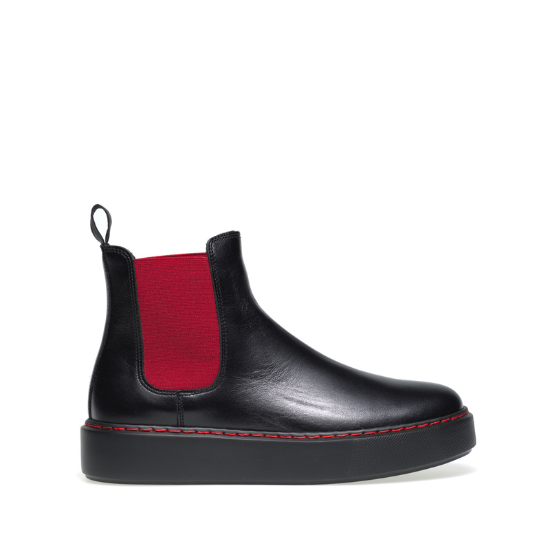 Leather Chelsea boots with contrasting details - Color Block | Frau Shoes | Official Online Shop