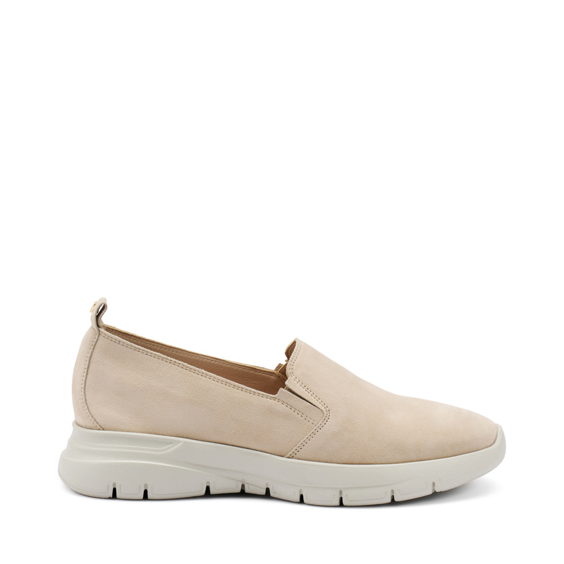 Extraleichter Slip-On aus Veloursleder | Frau Shoes | Official Online Shop