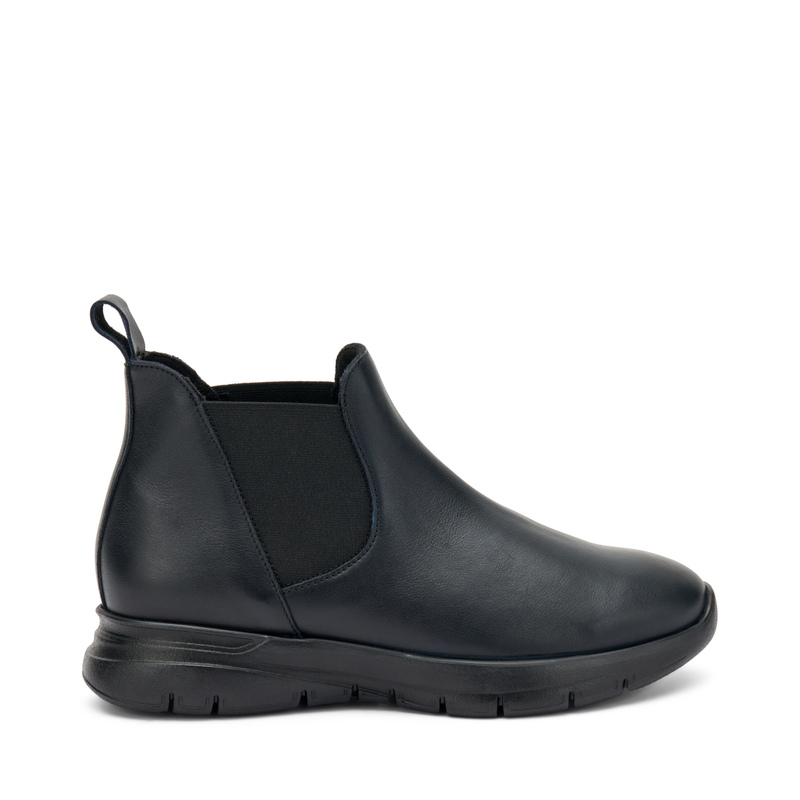 Comfort tech leather Chelsea boots | Frau Shoes | Official Online Shop