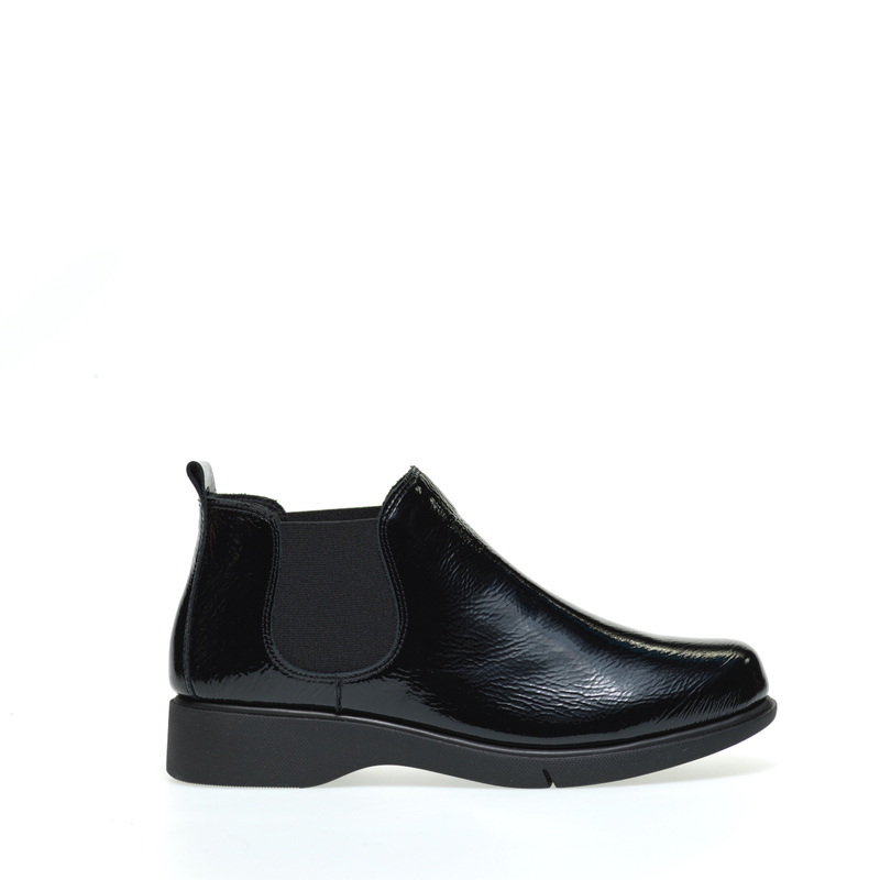 Comfortable patent leather Chelsea boots | Frau Shoes | Official Online Shop