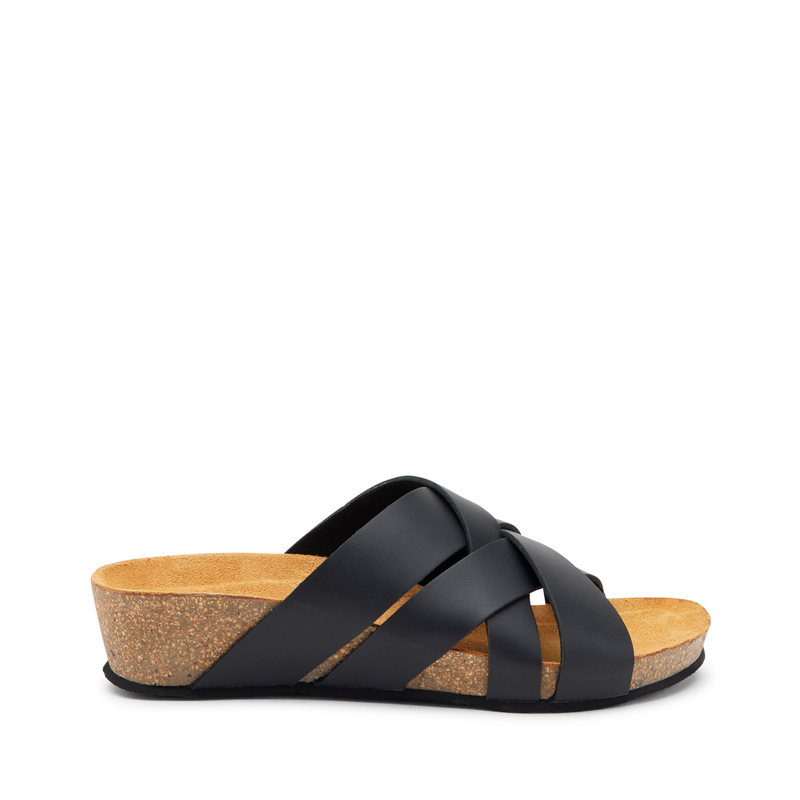 Leather sliders with crossover straps | Frau Shoes | Official Online Shop