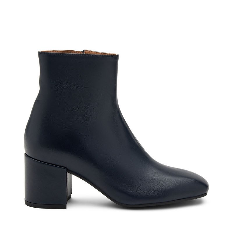 Heeled leather ankle boots - Ankle boots | Frau Shoes | Official Online Shop