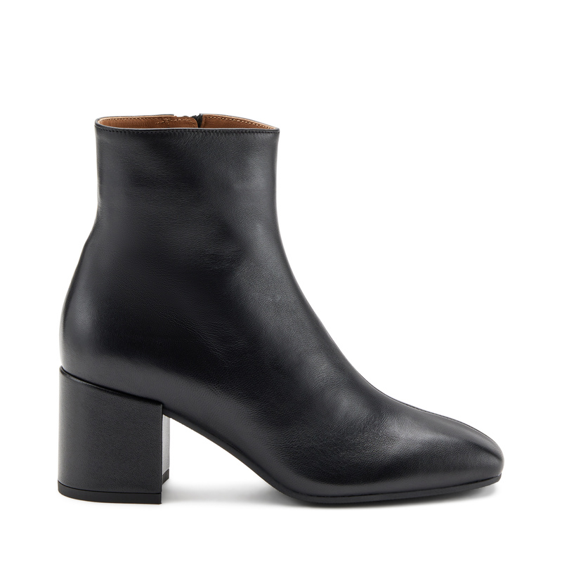 Stiefelette mit Absatz aus Leder | Frau Shoes | Official Online Shop