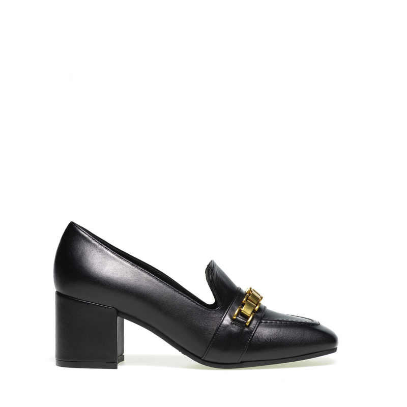 Heeled loafers with flat link chain detail - Maxi Chain | Frau Shoes | Official Online Shop