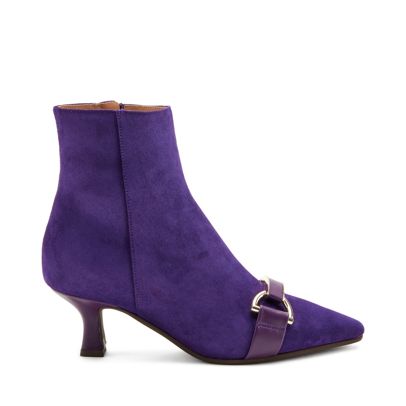 Suede ankle boots with bridged clasp detail - Woman's Shoes | Frau Shoes | Official Online Shop