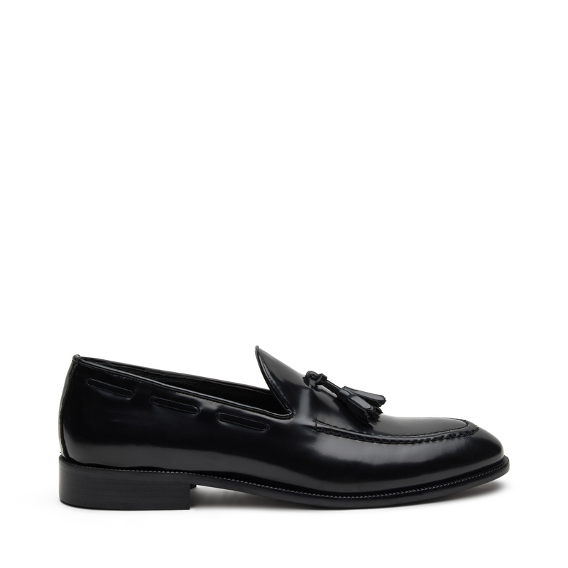 Mokassin mit Quasten aus glänzendem Leder | Frau Shoes | Official Online Shop