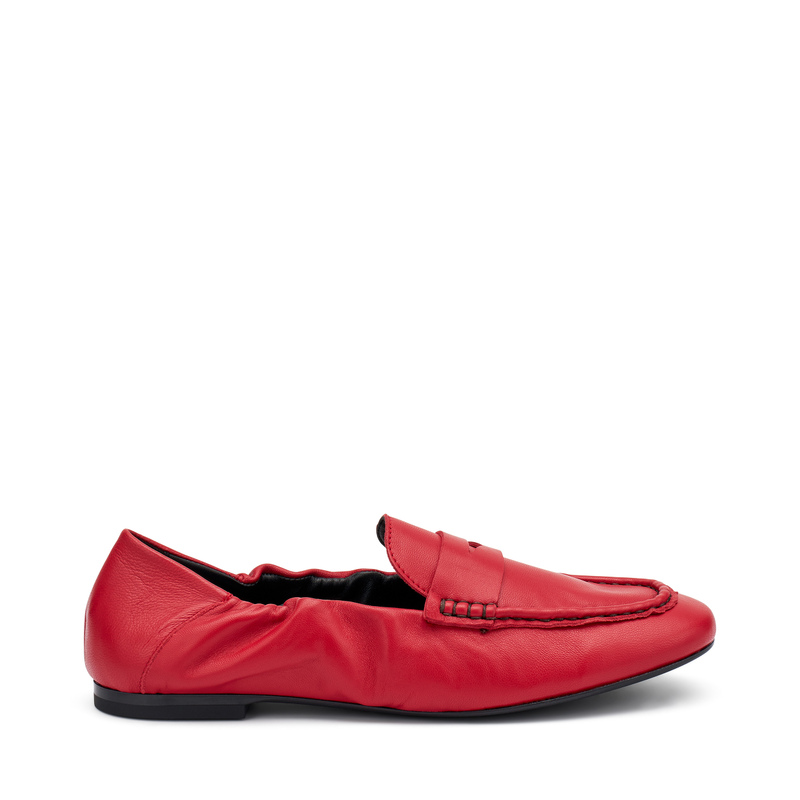 Mokassins aus Leder mit Rüschen | Frau Shoes | Official Online Shop