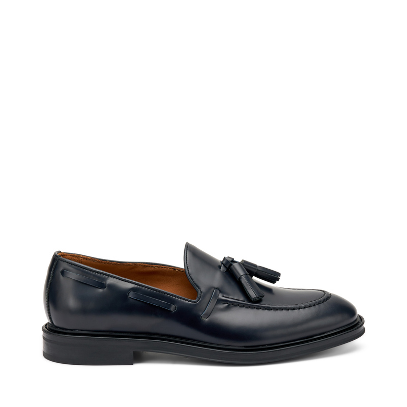 Elegant polished leather loafers with tassels | Frau Shoes | Official Online Shop