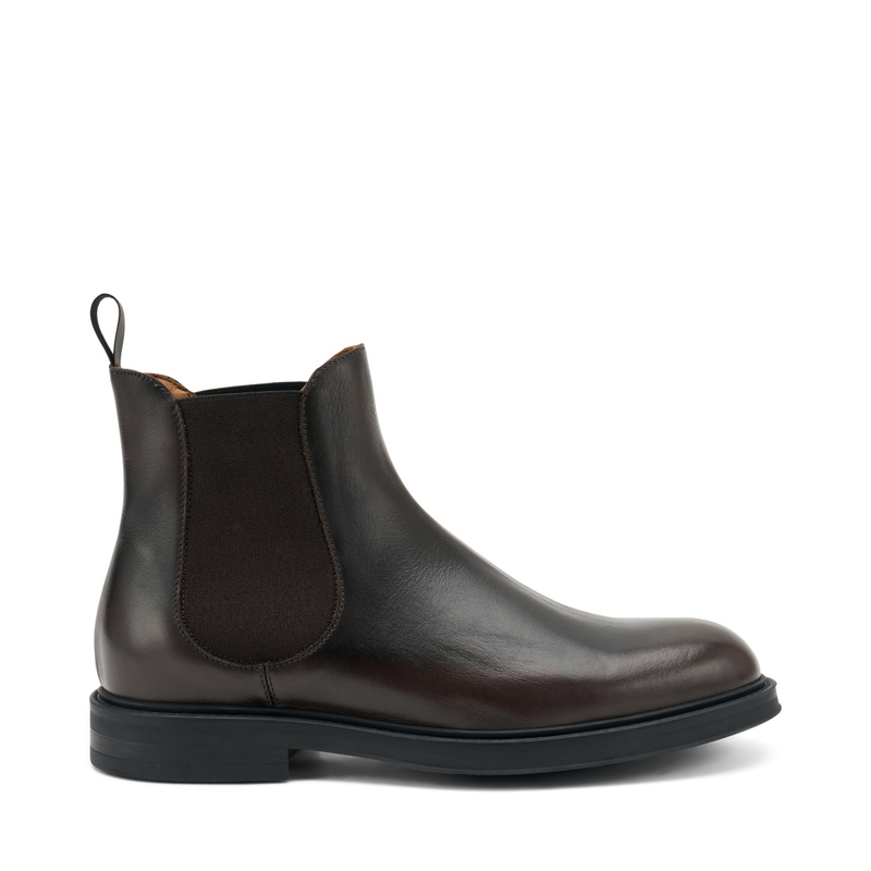 Classic leather Chelsea boots | Frau Shoes | Official Online Shop