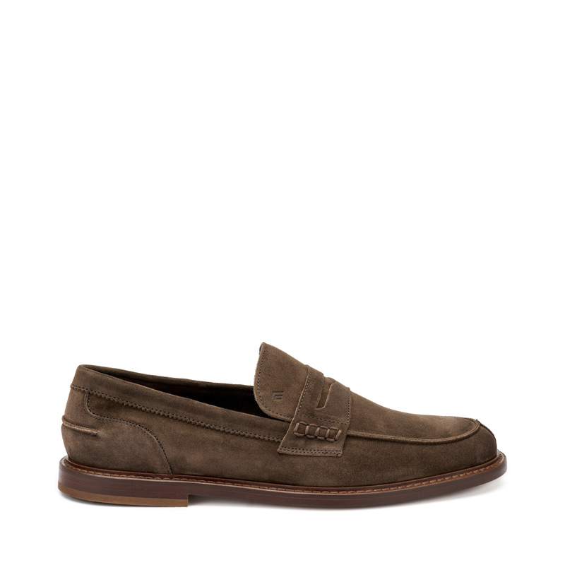 Mokassin mit rissiger Optik und Sohle aus Leder | Frau Shoes | Official Online Shop
