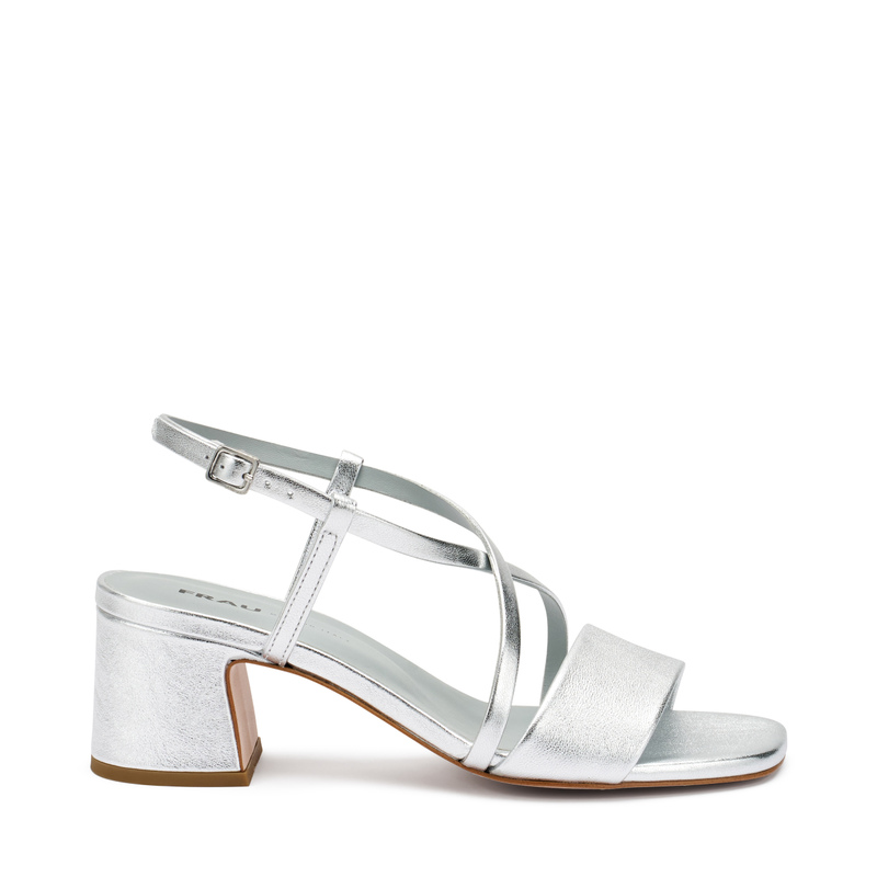 Laminierte Sandale mit überkreuzten Riemen | Frau Shoes | Official Online Shop
