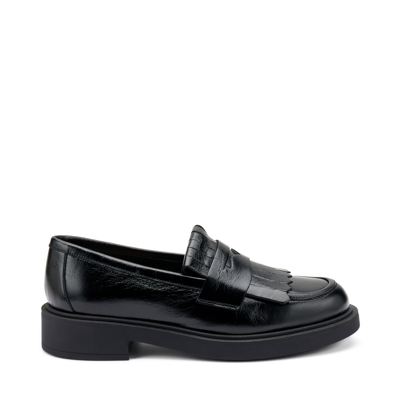 Creased leather loafers with fringing | Frau Shoes | Official Online Shop