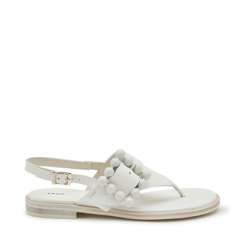 Leather thong sandals with tonal buckle - Sandals | Frau Shoes | Official Online Shop