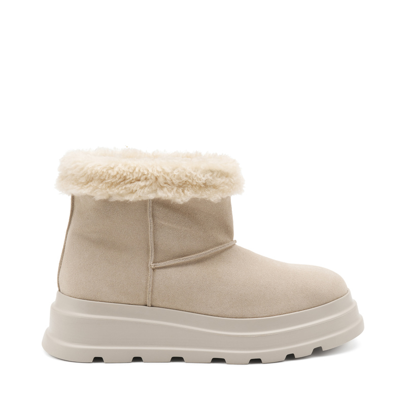 Sheepskin ankle boots with platform sole | Frau Shoes | Official Online Shop