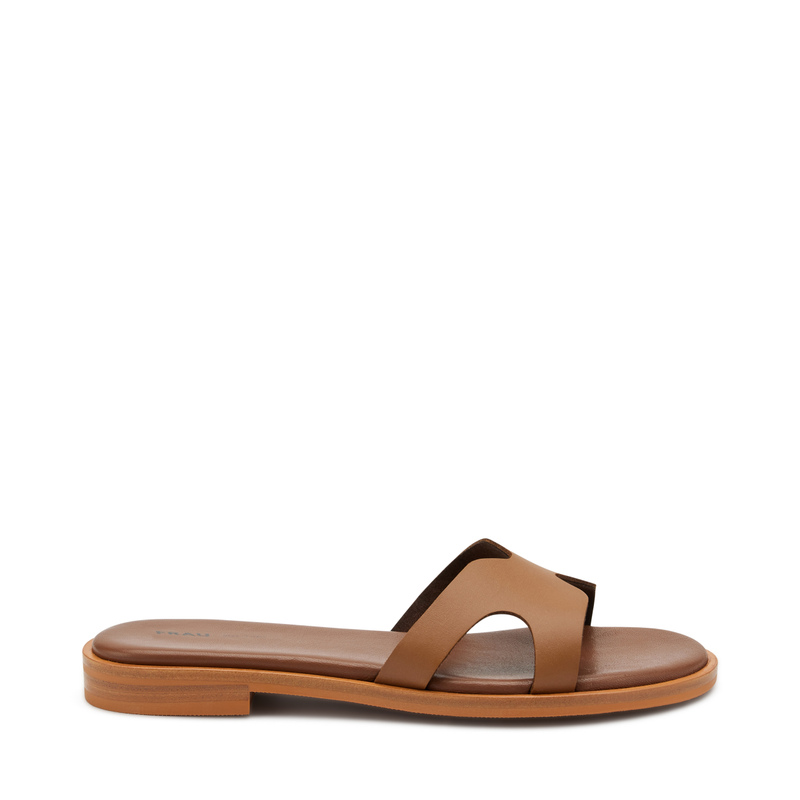 Minimal leather sliders - Slippers | Frau Shoes | Official Online Shop