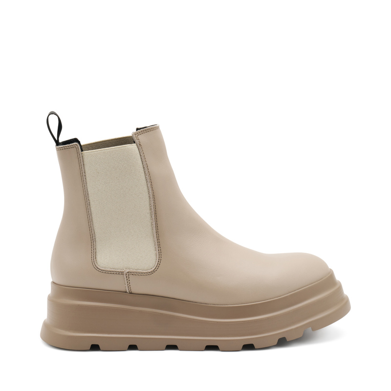 Leather Chelsea boots with platform sole | Frau Shoes | Official Online Shop