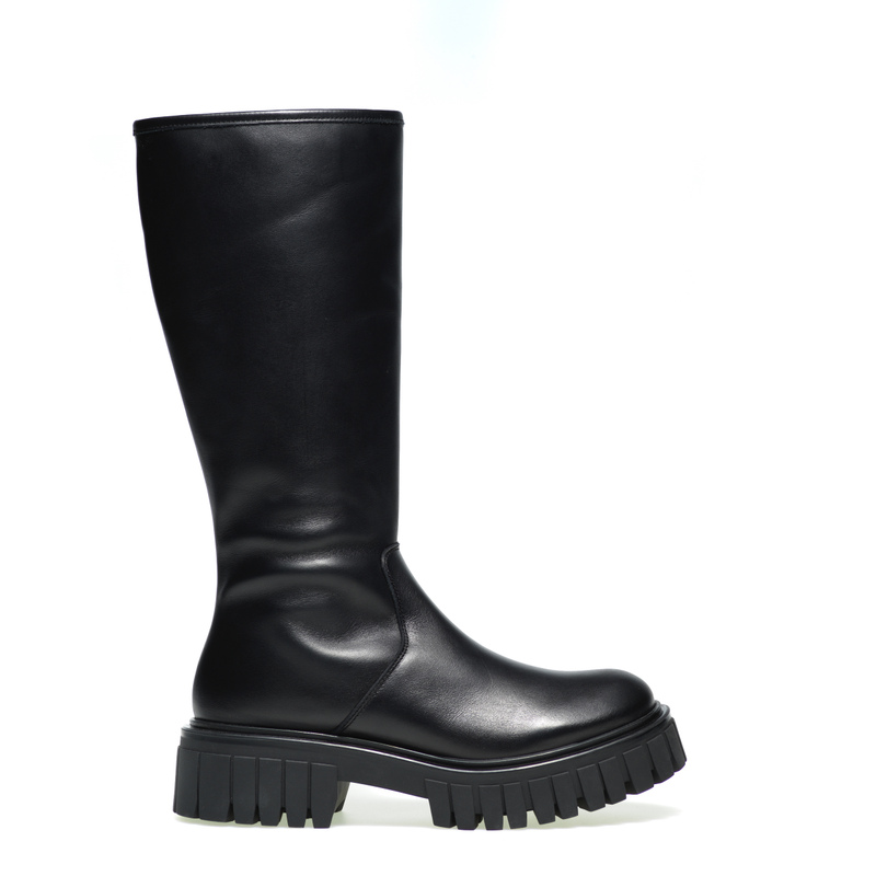 Tube boot with track sole - Soft Material | Frau Shoes | Official Online Shop