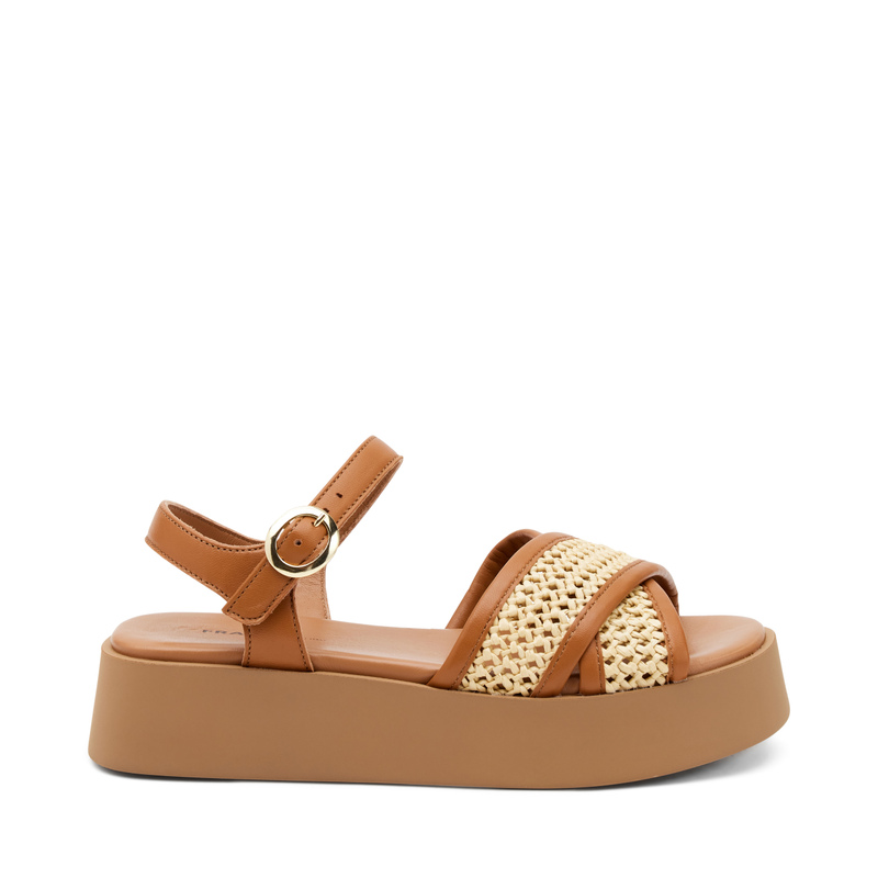 Crossover platform sandals with raffia inserts - Natural Chic | Frau Shoes | Official Online Shop