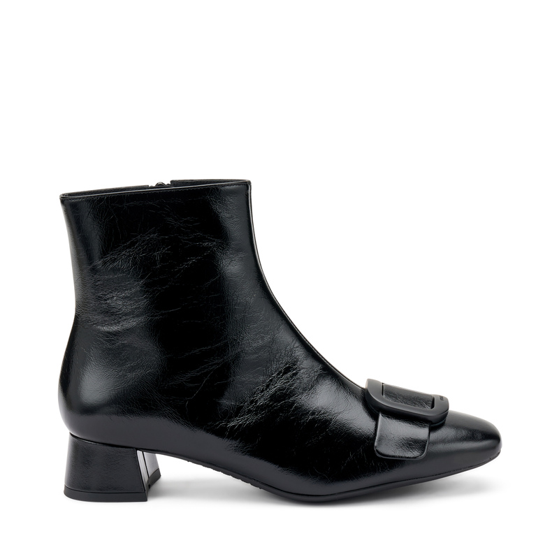 Creased-effect leather ankle boots with heels - Boots and Ankle boots | Frau Shoes | Official Online Shop