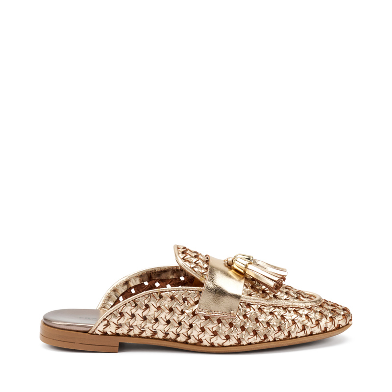 Geflochtener Sabot aus laminiertem Leder | Frau Shoes | Official Online Shop