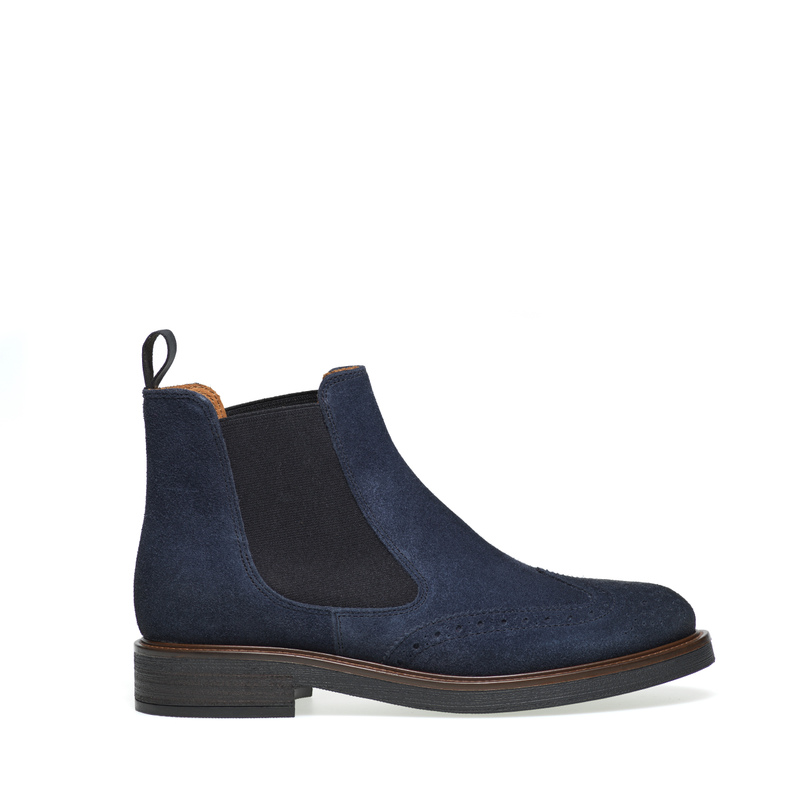 Suede Chelsea boots with wing-tip design | Frau Shoes | Official Online Shop
