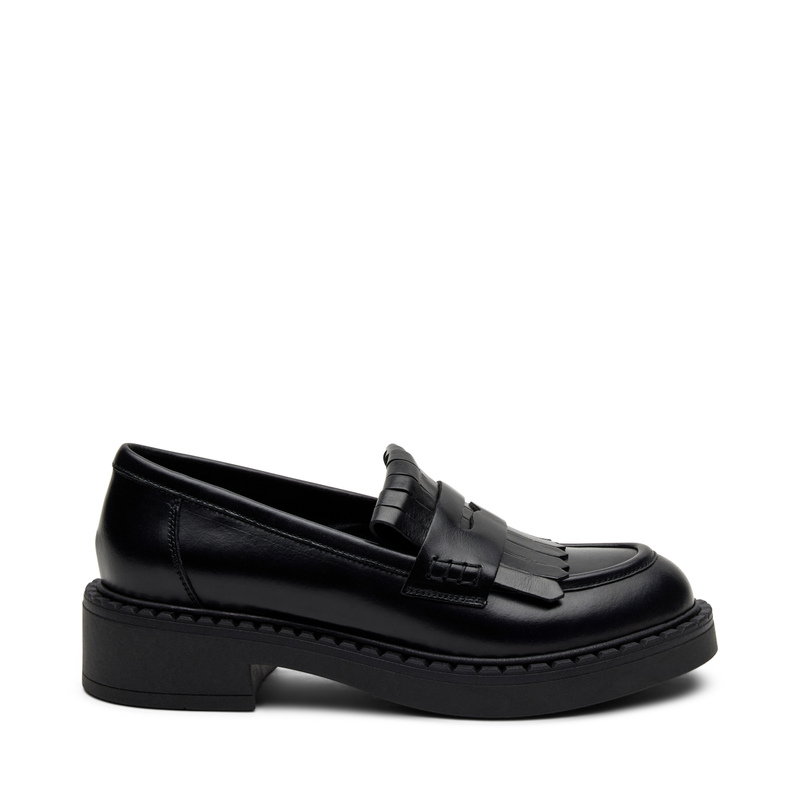 Loafers with fringing and bold sole - Glamour Selection | Frau Shoes | Official Online Shop