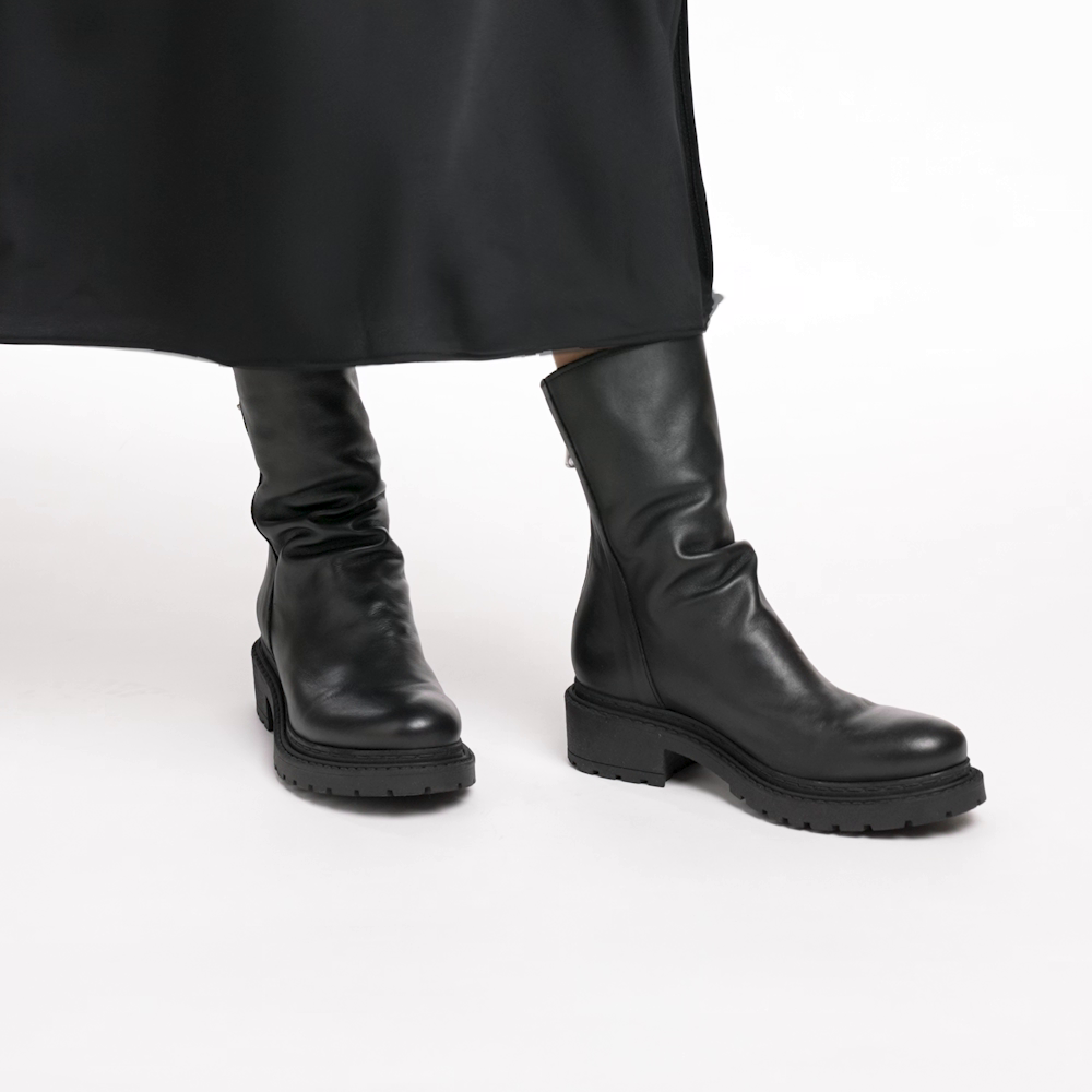 Leather biker boots with rear zip - Frau Shoes | Official Online Shop
