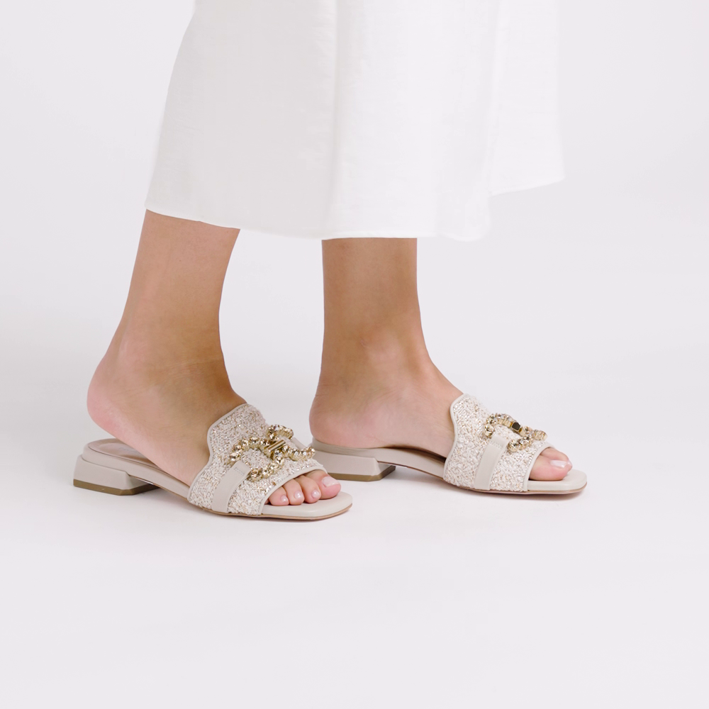 Ciabattina bouclè con applicazione gioiello - Frau Shoes | Official Online Shop