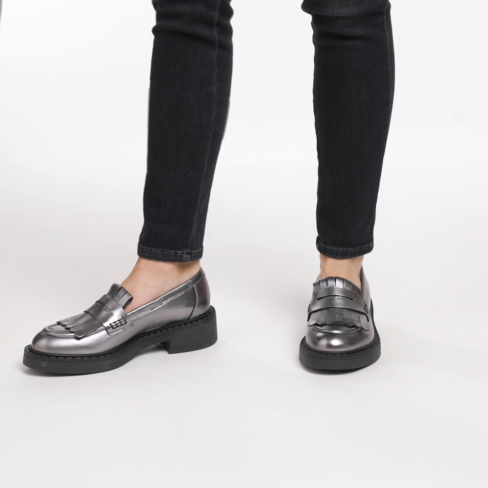 Fringed foiled leather loafers - Frau Shoes | Official Online Shop